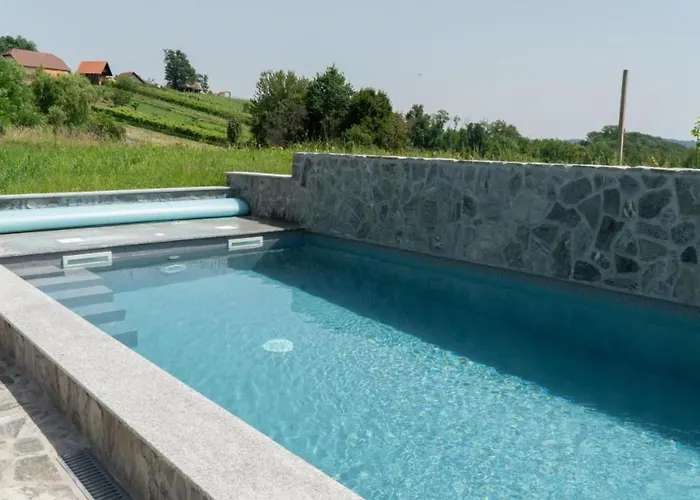 Apartman Natur- Und Weinresort Lipej By Interhome